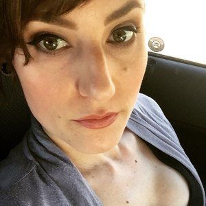 Meet your Posher, Minette